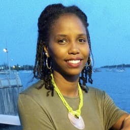 Photo de VAINQUEUR Larissa